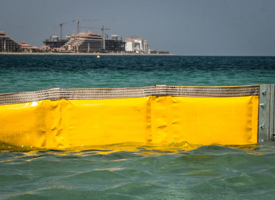 Litong Proteger o Oceano Prevenir derrames de óleo de combustível Solução de contenção Pvc vedação flutuante Boom Silt Cortina