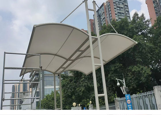 Estacionamento de alta qualidade Parques de estacionamento sombrinhos de sol Estrutura de membrana de resistência Tecido Estrutura de cobertura de telhado Tenda personalizada